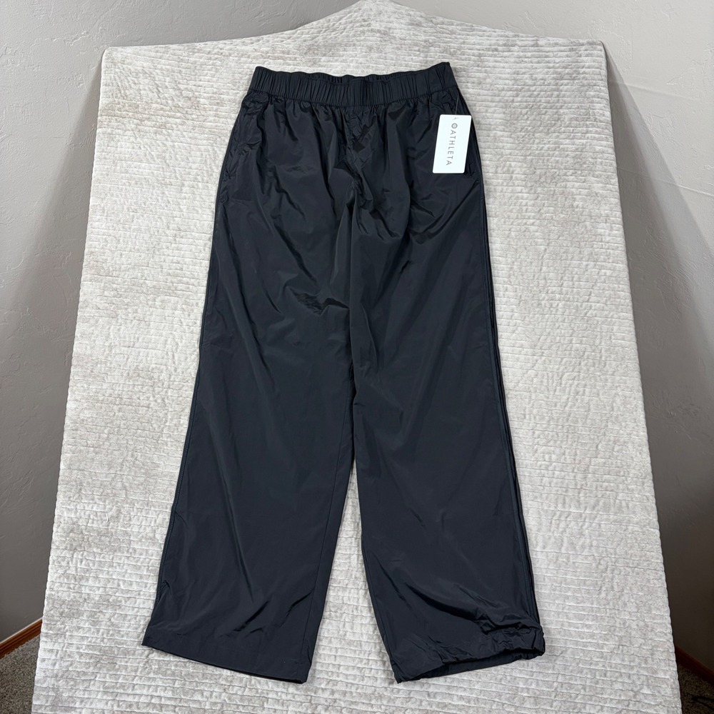 Athleta Rise Pant Black Wide Leg Water Repellent Recycled Nylon Size M 472261